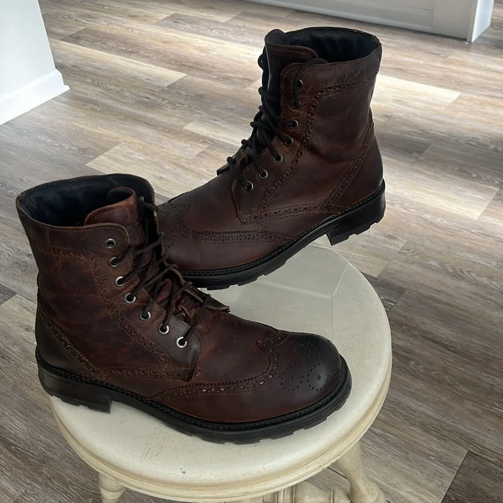 GBX wingtip leather lace up boots size 9.5
